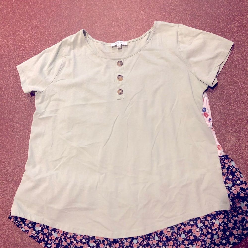 Pale green boutique shirt